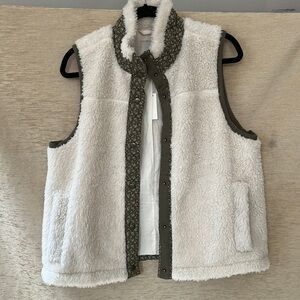 Madewell Faux-Shearling Vest in Colorblock side M BNWT